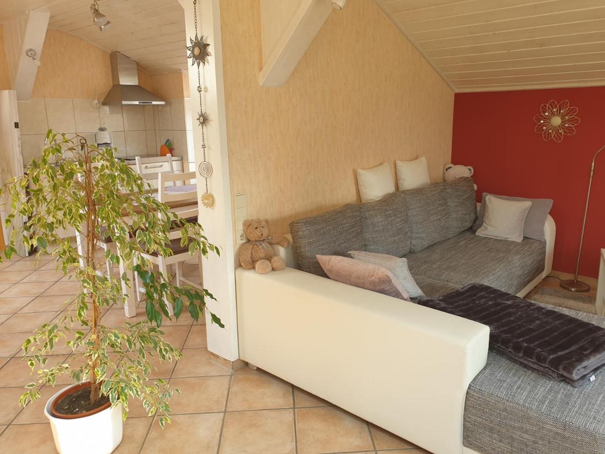 Ferienwohnung Am Zeitenweg Windeck Esterno foto